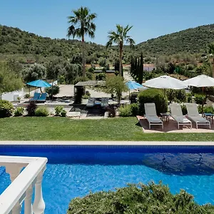 Entrecolinas Bed & Breakfast Paderne (Faro)